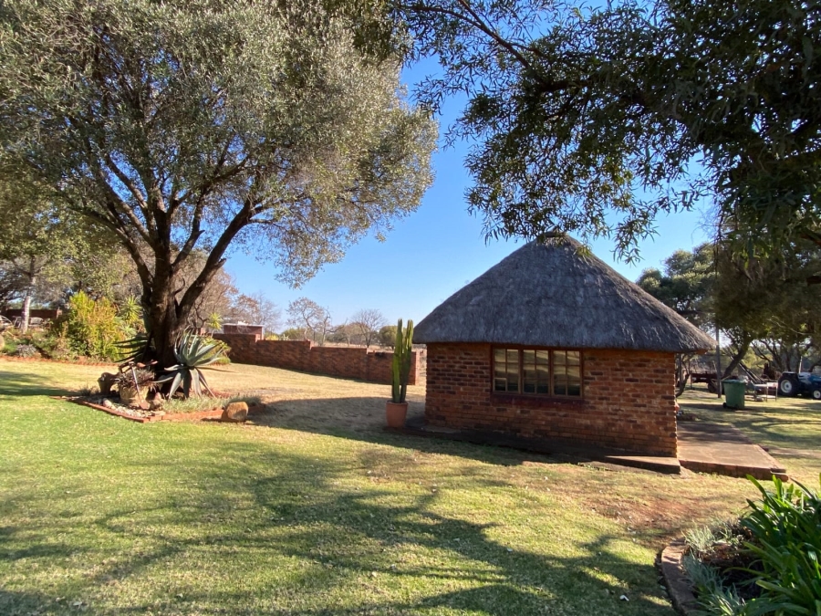5 Bedroom Property for Sale in Koster North West